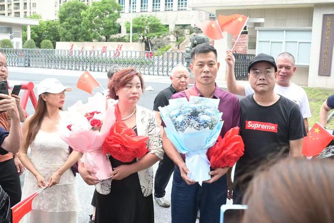 苏超π︱连云港：因为热爱