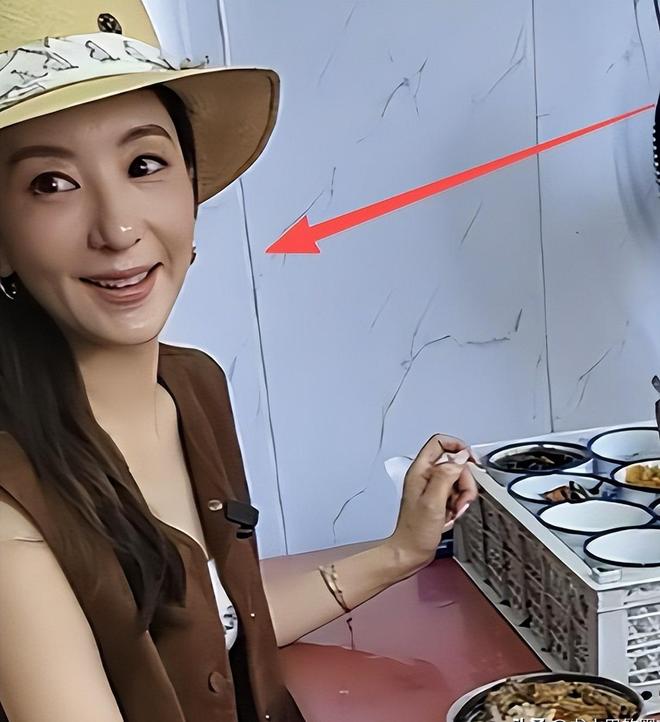 朱艺:中国职业联赛夏窗将在6月18日0点开放,7月22日24点关窗
