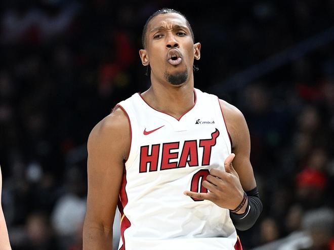 杨瀚森高效13+4+4引热议！外媒盛赞判若两人 调侃他能拿MVP