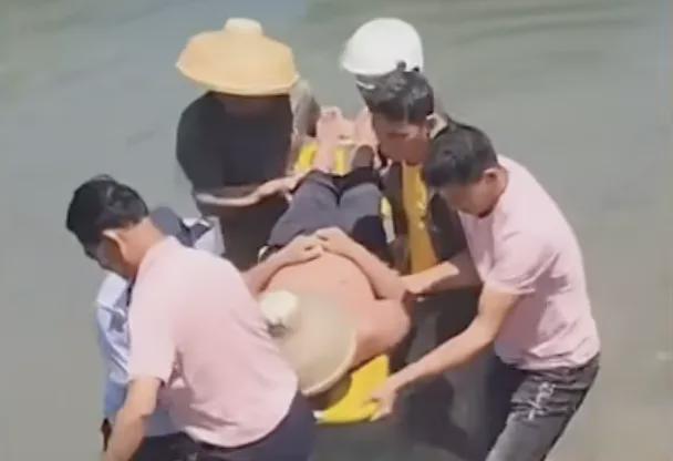 10年跌9成产量!中国葡萄酒死磕“又酸又涩”,终被消费者抛弃?