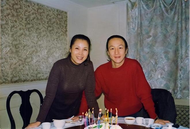 皮肤白就是漂亮，白里透亮十分诱人