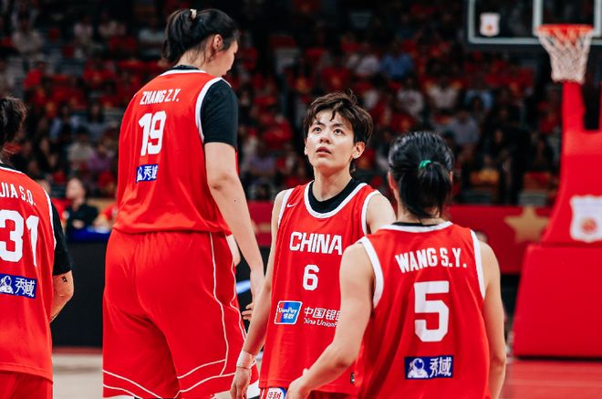 CBA最新消息！莫兰德或加盟北京首钢，上海男篮外援大换血