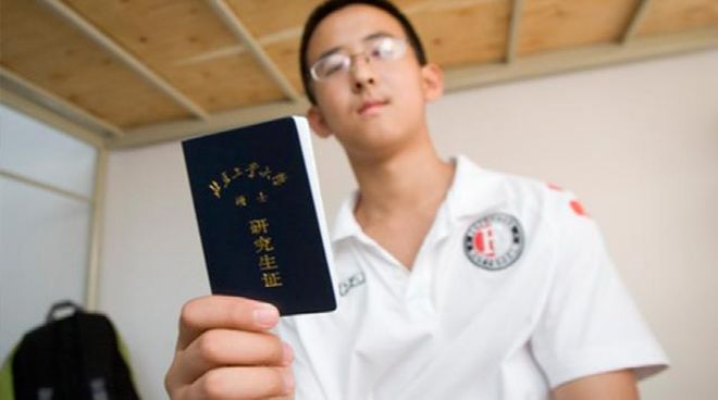 小卡时隔2679天回归21+5！猛龙50分狂胜尼克斯 巴恩斯19分
