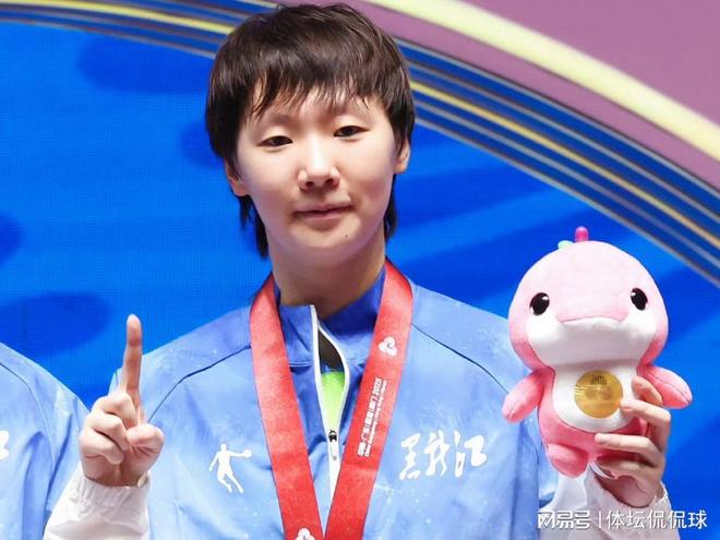 贝克汉姆被曝可能成为国际足联主席,有望获欧足联支持;德国足协主席称“需要一位正直的、能恢复协会声誉的人”