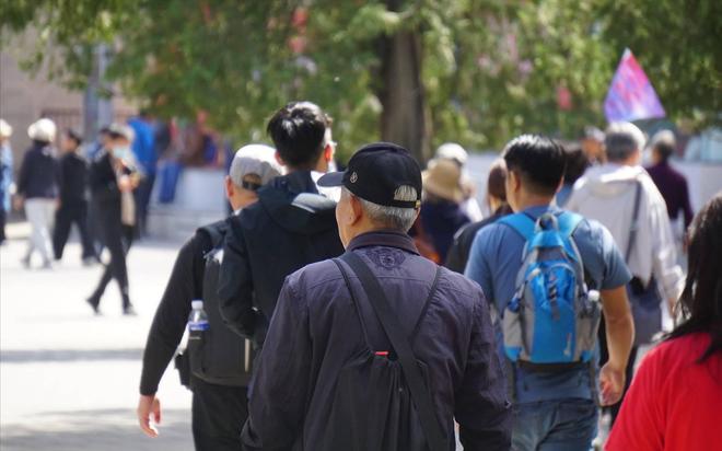 索要5年2.87亿失败！国王愿签换杜伦给顶薪 活塞不愿接手小萨