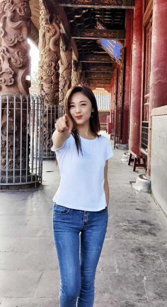 辜负郭士强！靠罚球捡1分+2犯2失误，球迷：你进国家队的意义在哪？