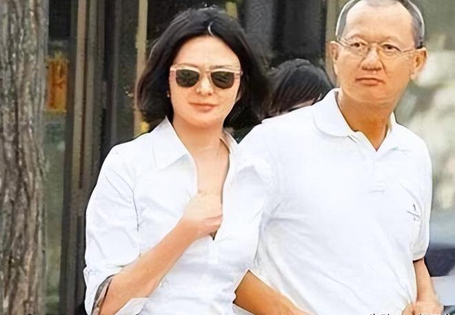 皇马小将父亲确认儿子今夏离开;巴萨37岁莱万自由身加盟芝加哥