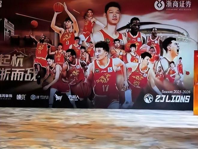 一个很残酷的真相：父弱母强的家庭，养出来的孩子，大多是这两种