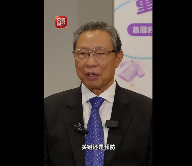 英超最难主帅诞生！1.2亿欧资产卖不出去，卡里克欢迎拉什福德回归