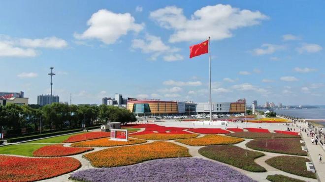 中国男篮国手王俊杰转校马塞诸塞大学 球队已长达12年未打进疯三