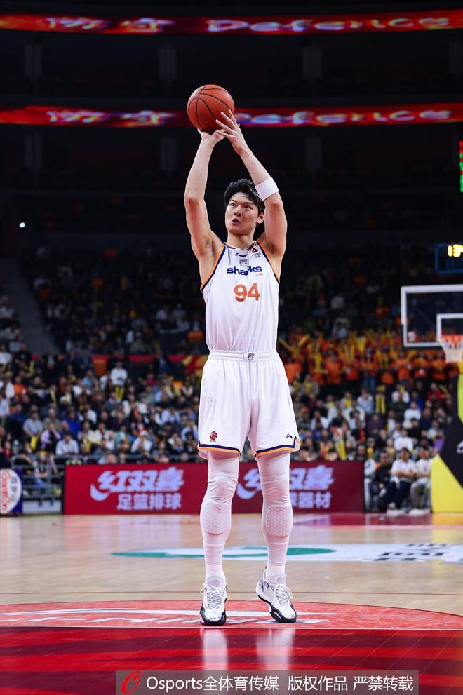 尼克斯三核曾共创维拉诺瓦王朝 如今距离NBA总冠军只差一胜