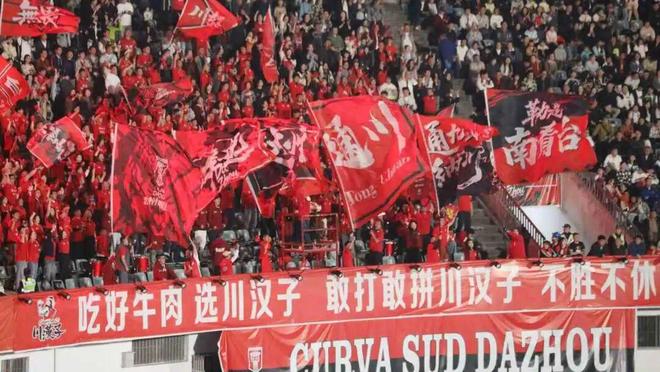 马刺又被坑了?一场NBA比赛没打就赛季报销,文班亚马失得力助手