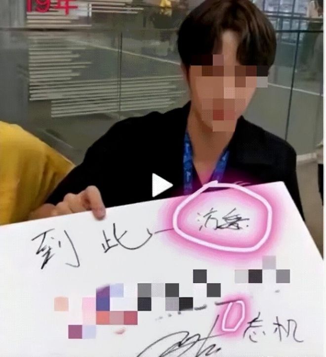 Netflix新剧女主被指"整容脸"出戏,观众:像现代人穿越