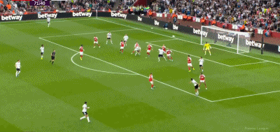 女篮世界杯想晋级!宫鲁鸣需要放弃1人,召回1王牌球员