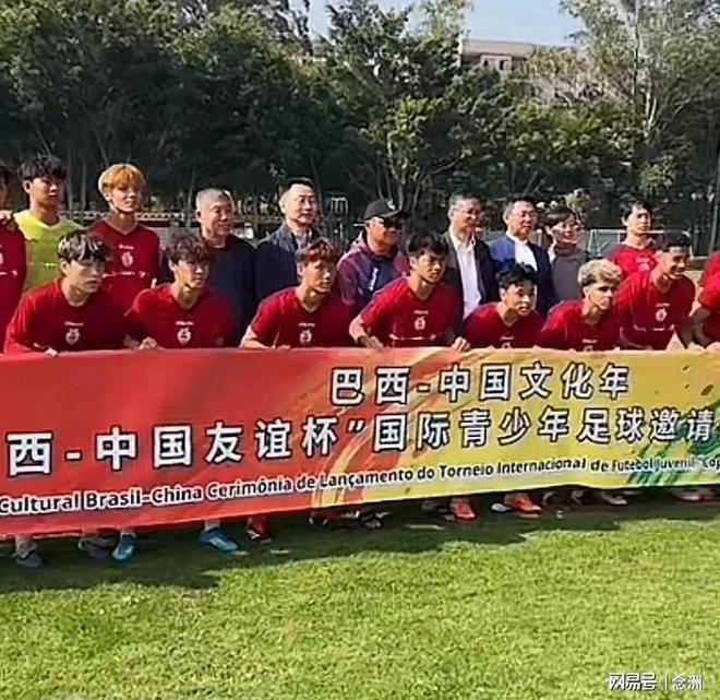 一针见血！伊布谈阿尔瓦雷斯转会：不是球员背叛，是他的野心超出马竞上限