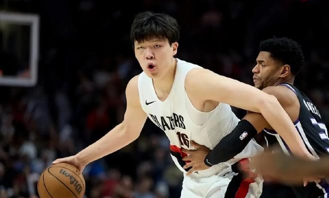 世界杯富豪榜：C罗年入3亿美元登顶，18岁亚马尔已年入4300万美元